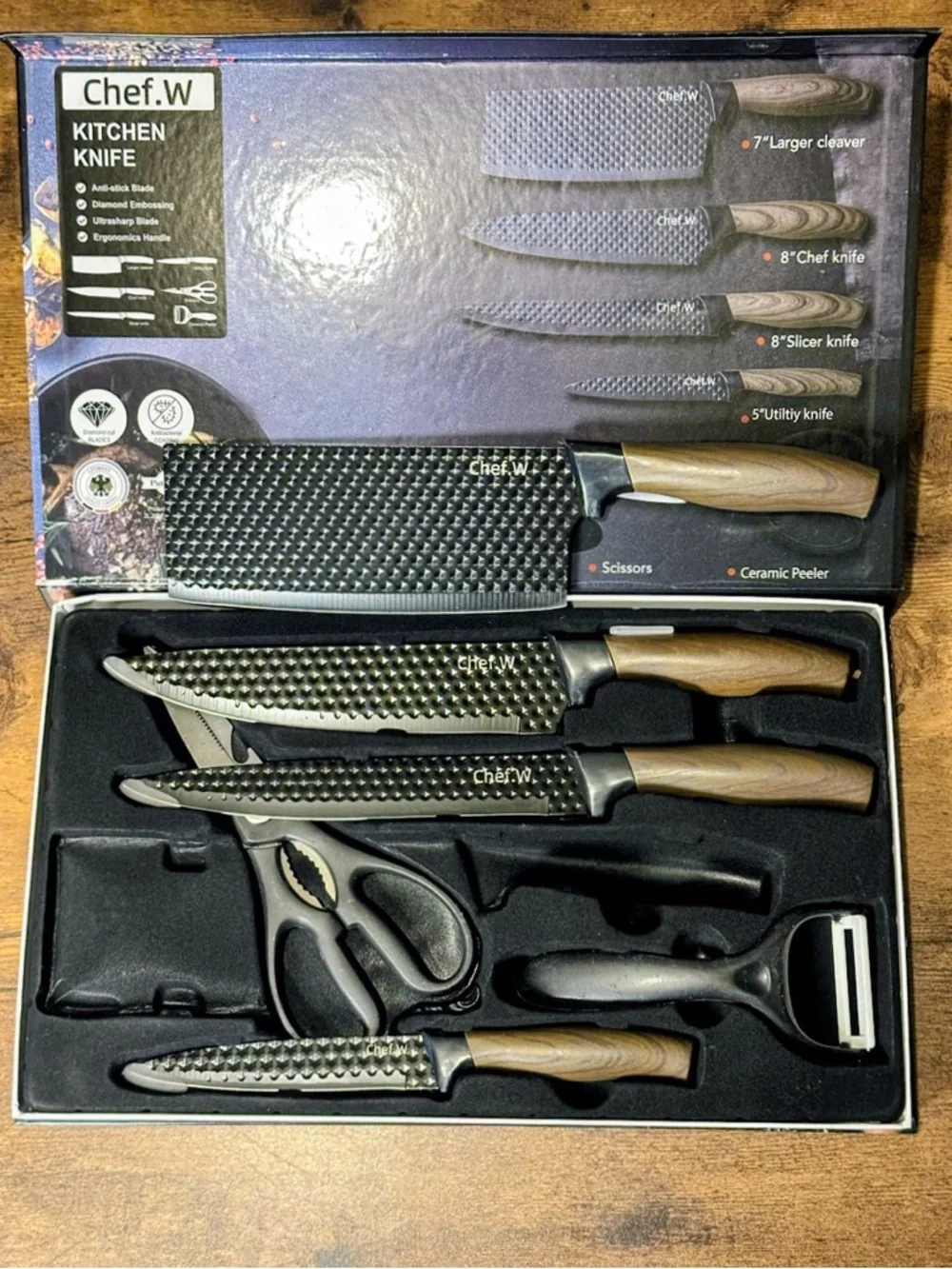 Black 6-Piece Textured Kitchen Knife Set with Peeler & Scissors New Without Tags